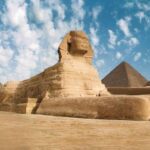 esfinge e piramides de gize cairo egito Ea
