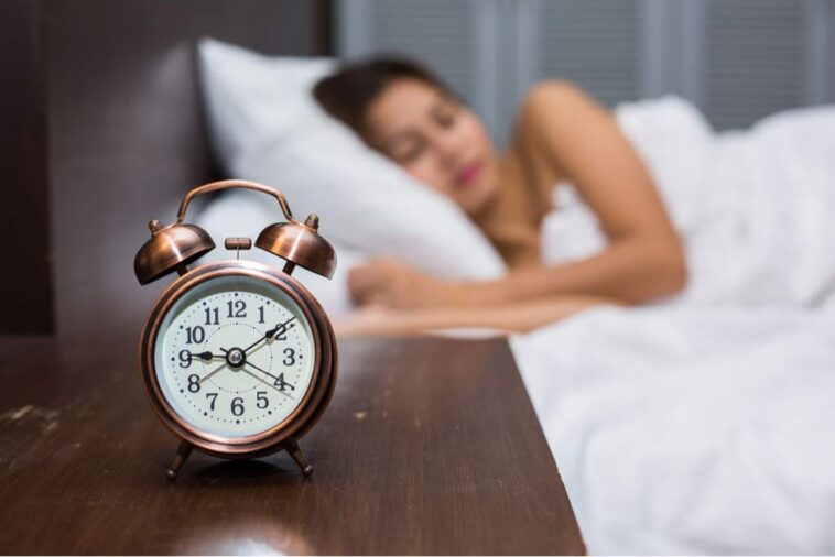 Adormecer entre as 22 e as 23 reduz o risco de doencas cardiacas