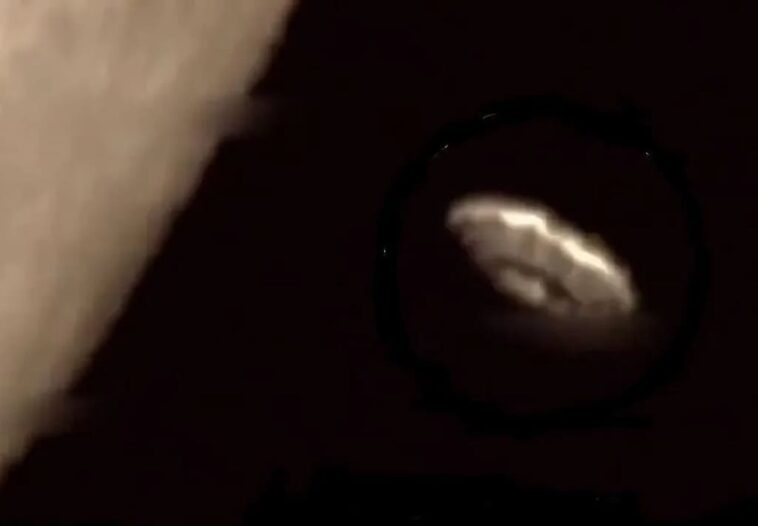 ufo giant moon Ea